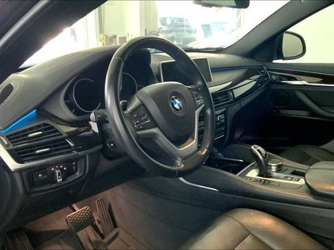 Used 2018 BMW X6 sDrive35i RWD image 7
