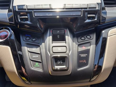 Used 2023 Honda Odyssey Elite image 24