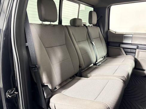 Certified 2022 Ford F250 XLT w/ XLT Premium Package AWD/4WD image 15