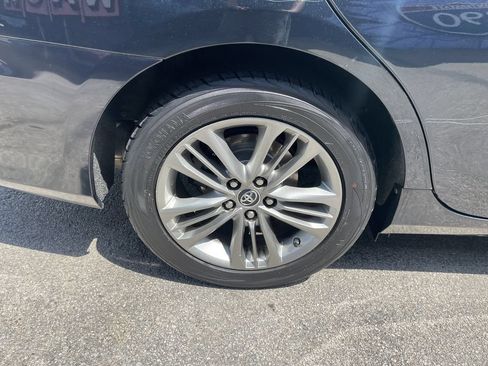 Used 2016 Toyota Camry SE FWD image 12