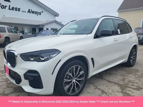 Used 2022 BMW X5 xDrive40i w/ M Sport Package AWD/4WD image 29