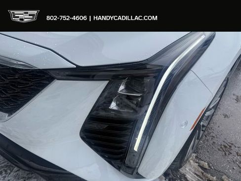 New 2026 Cadillac CT5 Premium Luxury image 9