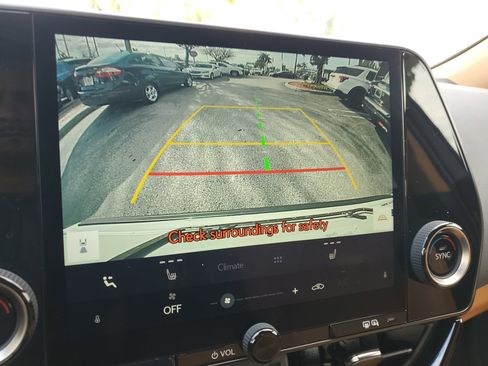 Used 2025 Lexus NX 250 FWD w/ Towing Package (2000 Lbs) image 23