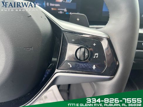 Used 2024 BMW 530i w/ Premium Package image 19