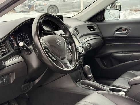 Used 2019 Acura ILX w/ Premium Package image 7