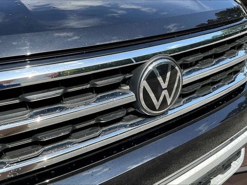 Used 2023 Volkswagen Atlas SE w/ Panoramic Sunroof Package FWD image 37