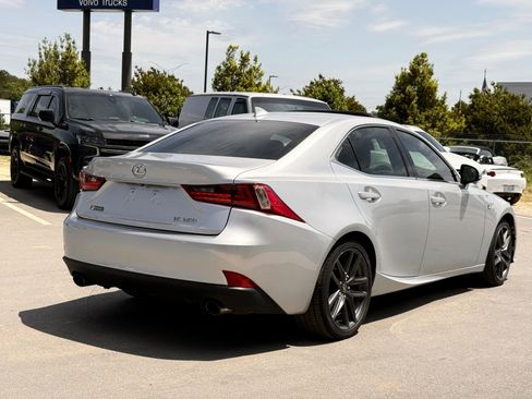 Used 2015 Lexus IS 250 w/ F-Sport Package RWD image 10