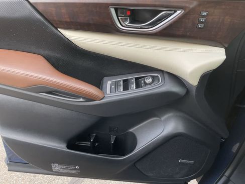 Used 2019 Subaru Ascent Touring w/ Popular Package #3 image 36