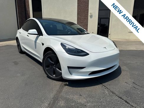 Used 2022 Tesla Model 3 Long Range AWD/4WD image 1