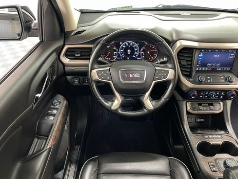 Used 2023 GMC Acadia Denali FWD image 25