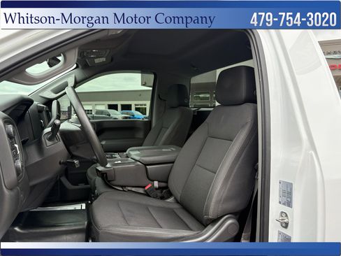 Used 2024 Chevrolet Silverado 2500 W/T image 10