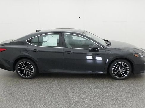 New 2026 Toyota Camry XLE image 11