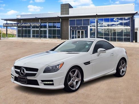 Certified 2016 Mercedes-Benz SLK 300 image 3