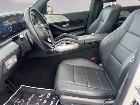 Certified 2024 Mercedes-Benz GLS 450 GLS 450 image 9