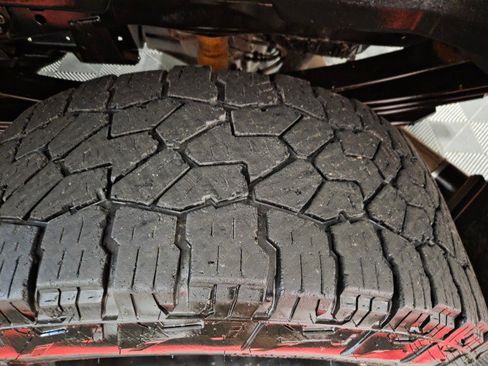 Used 2020 Ford F350 Platinum w/ FX4 Off-Road Package image 94