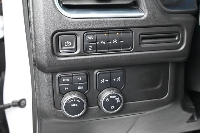 Used 2024 Chevrolet Tahoe LT AWD/4WD image 18