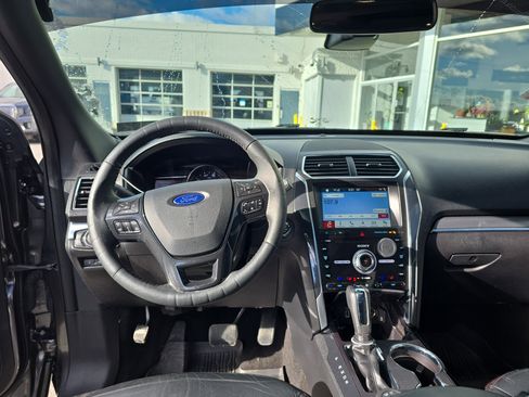 Used 2019 Ford Explorer Sport w/ Equipment Group 401A image 19