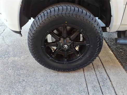 Used 2016 RAM 2500 Laramie w/ Sport Appearance Group image 9