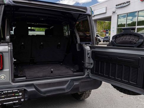 Used 2023 Jeep Wrangler Unlimited Sport AWD/4WD image 29