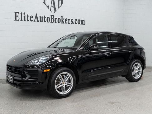 Used 2024 Porsche Macan AWD/4WD image 50