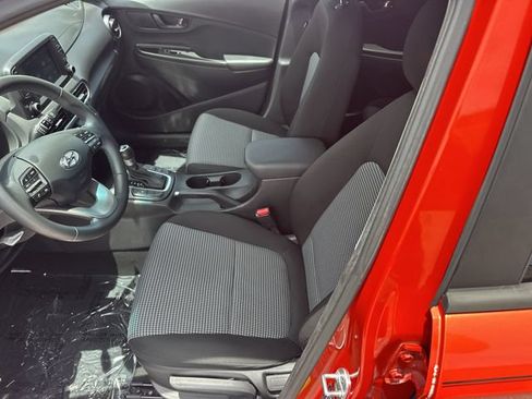 Used 2020 Hyundai Kona SEL FWD image 16