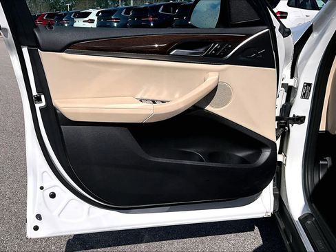 Used 2022 BMW X3 sDrive30i w/ Premium Package image 24