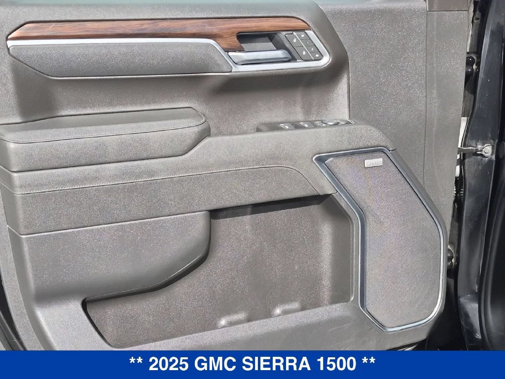 Used 2025 GMC Sierra 1500 SLT w/ SLT Premium Package AWD/4WD image 11