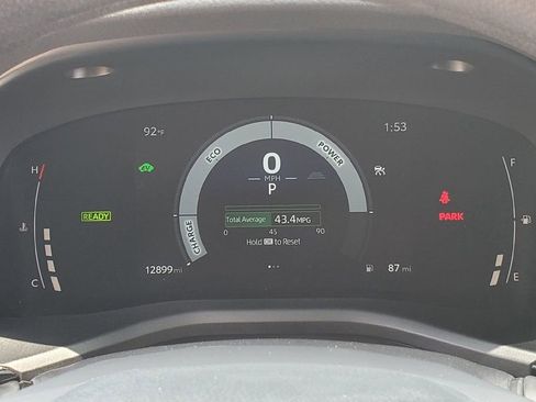 Used 2026 Toyota Camry LE FWD image 9