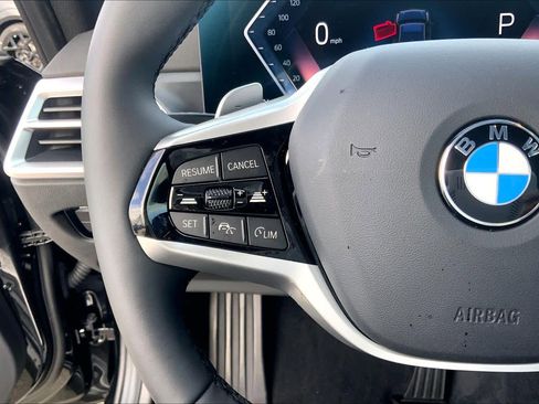 Certified 2025 BMW 330i Sedan image 21