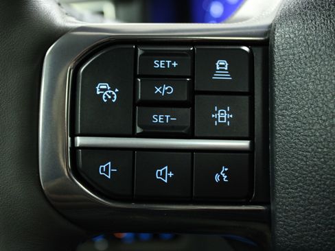 Used 2025 Ford F150 Platinum w/ Equipment Group 703A Plus image 22