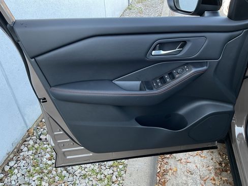 New 2026 Nissan Rogue SV image 11