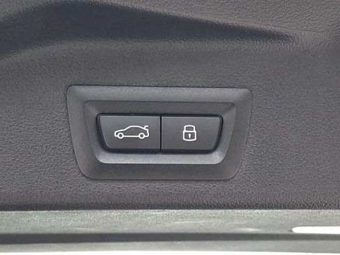Certified 2024 BMW X5 xDrive40i w/ M Sport Package AWD/4WD image 30
