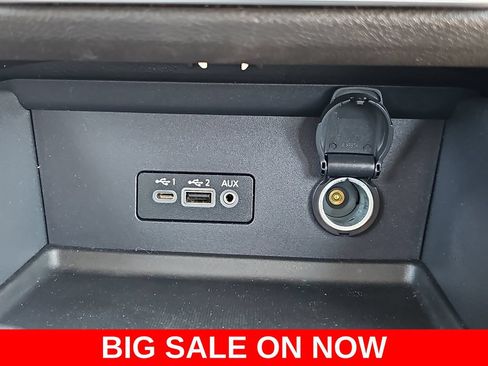 Used 2023 Nissan Sentra SR w/ Midnight Edition Package FWD image 23
