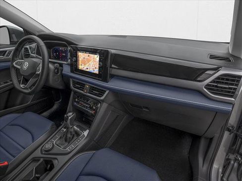 New 2026 Volkswagen Taos SEL AWD/4WD image 11