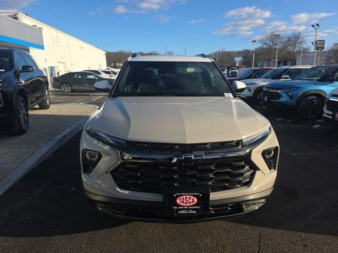 New 2026 Chevrolet TrailBlazer ACTIV w/ Convenience Package image 2