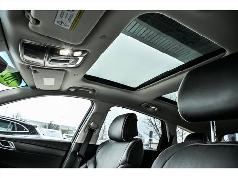 Used 2023 Genesis GV80 2.5T w/ Prestige Package image 13