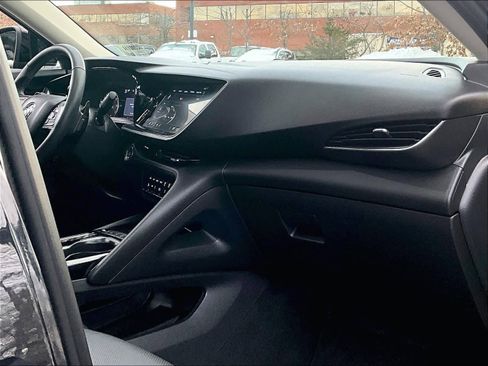 Used 2023 Buick Envision Essence w/ Sport Touring Package image 21