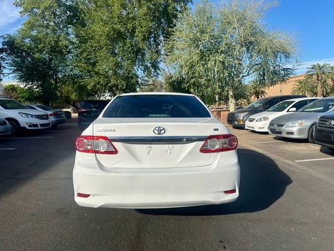 Used 2013 Toyota Corolla LE Special Edition image 7