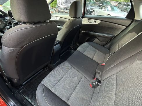 Used 2023 Kia Forte LXS w/ LXS Technology Package FWD image 24