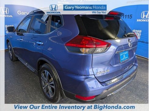 Used 2017 Nissan Rogue SL FWD image 5