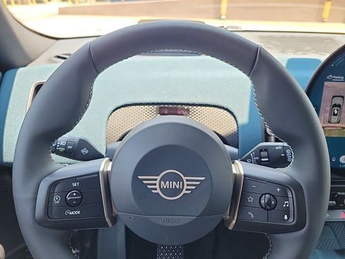 Used 2025 MINI Cooper Countryman S w/ Comfort Package Max image 15