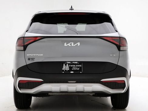 Used 2023 Kia Sportage LX image 8