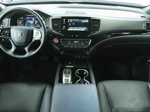 Used 2025 Honda Passport Black Edition image 26