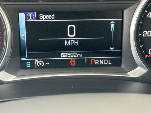 Used 2016 Chevrolet Malibu Premier w/ Driver Confidence Package image 28