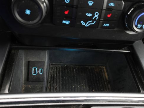 Used 2022 Ford F250 XLT w/ XLT Premium Package image 12