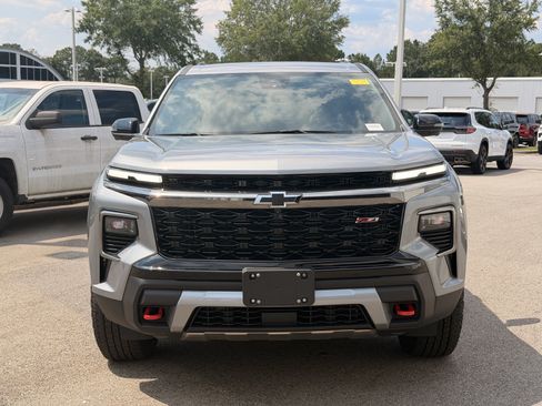 Used 2024 Chevrolet Traverse Z71 AWD/4WD image 8