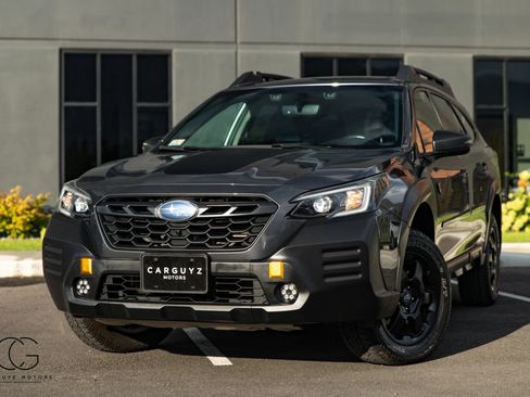 Used 2022 Subaru Outback Wilderness AWD/4WD image 2