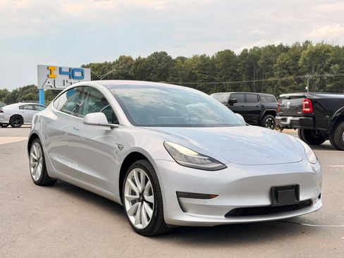 Used 2018 Tesla Model 3 Long Range AWD/4WD image 6