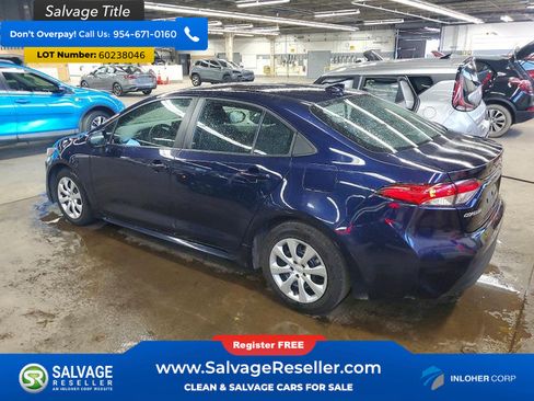 Used 2023 Toyota Corolla LE FWD image 3