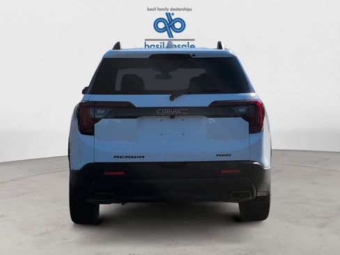 Used 2022 GMC Acadia SLE w/ GMC Pro Grade Package image 7